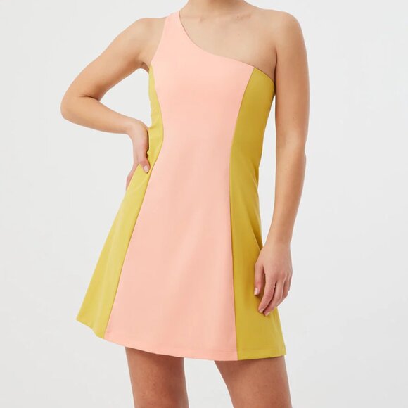 Outdoor Voices Dresses & Skirts - 💙💖 NWT Outdoor Voices One Shoulder Colorblock Dress in‎ Nectarine/Dijon